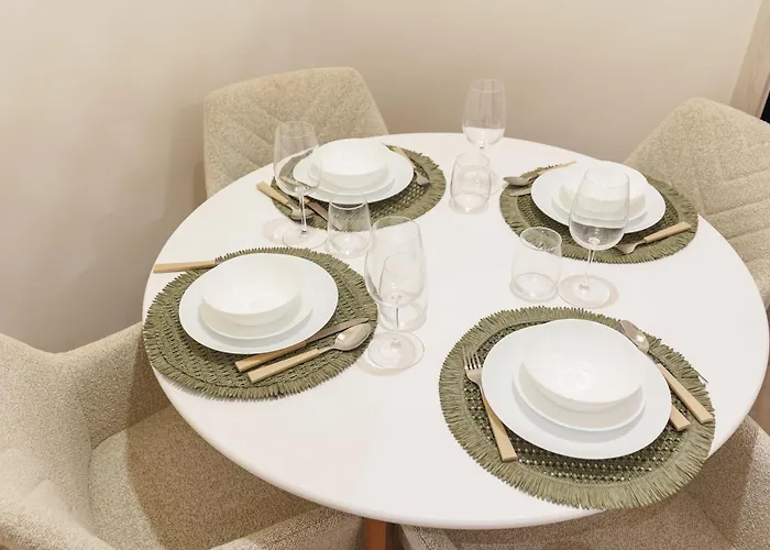 Apartamento The Grove Hideaway 2br Retreat *